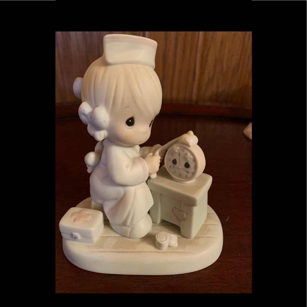 NWOT precious moments statue